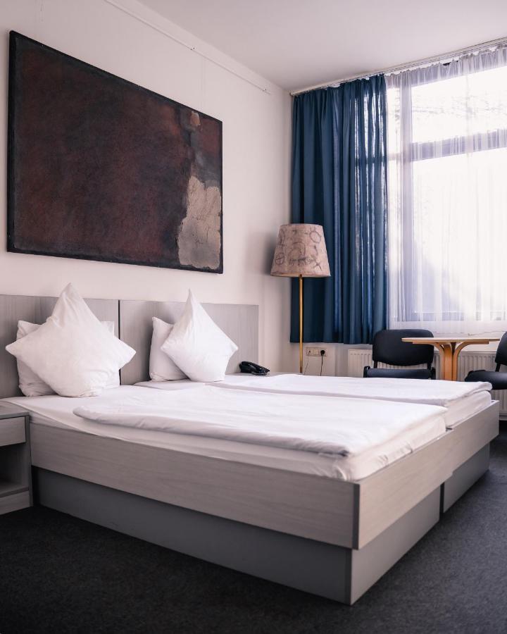 Berlin Art Hotel Gjoemri Buitenkant foto