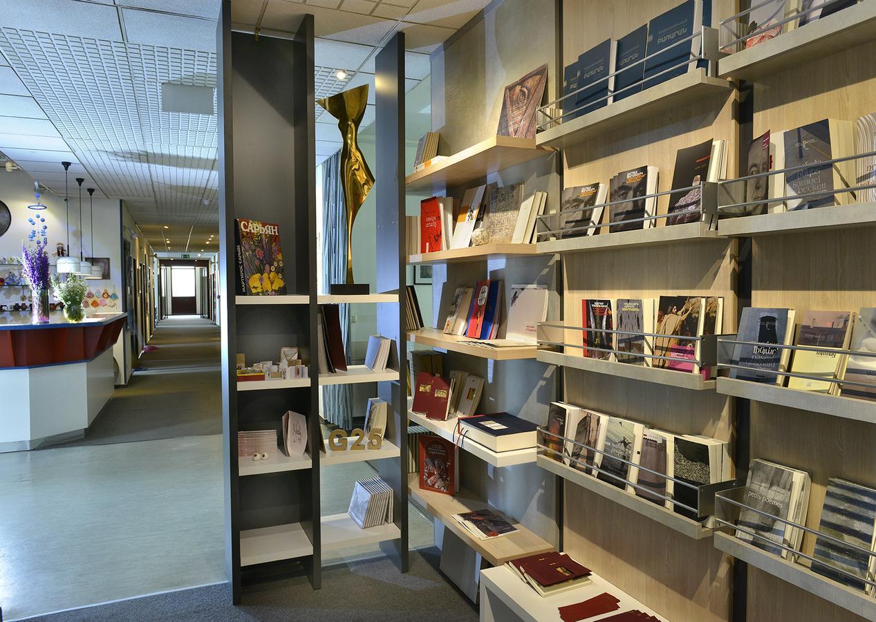 Berlin Art Hotel Gjoemri Buitenkant foto